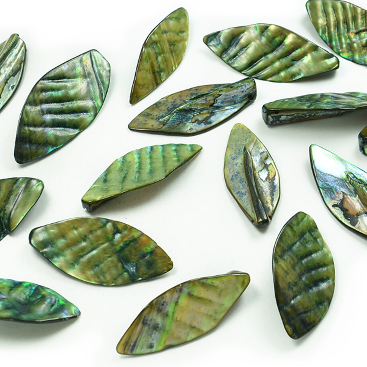 Sea Shell Hand Crafted Leaf Shape 14 Beads (15mm x 45mm) - Teal